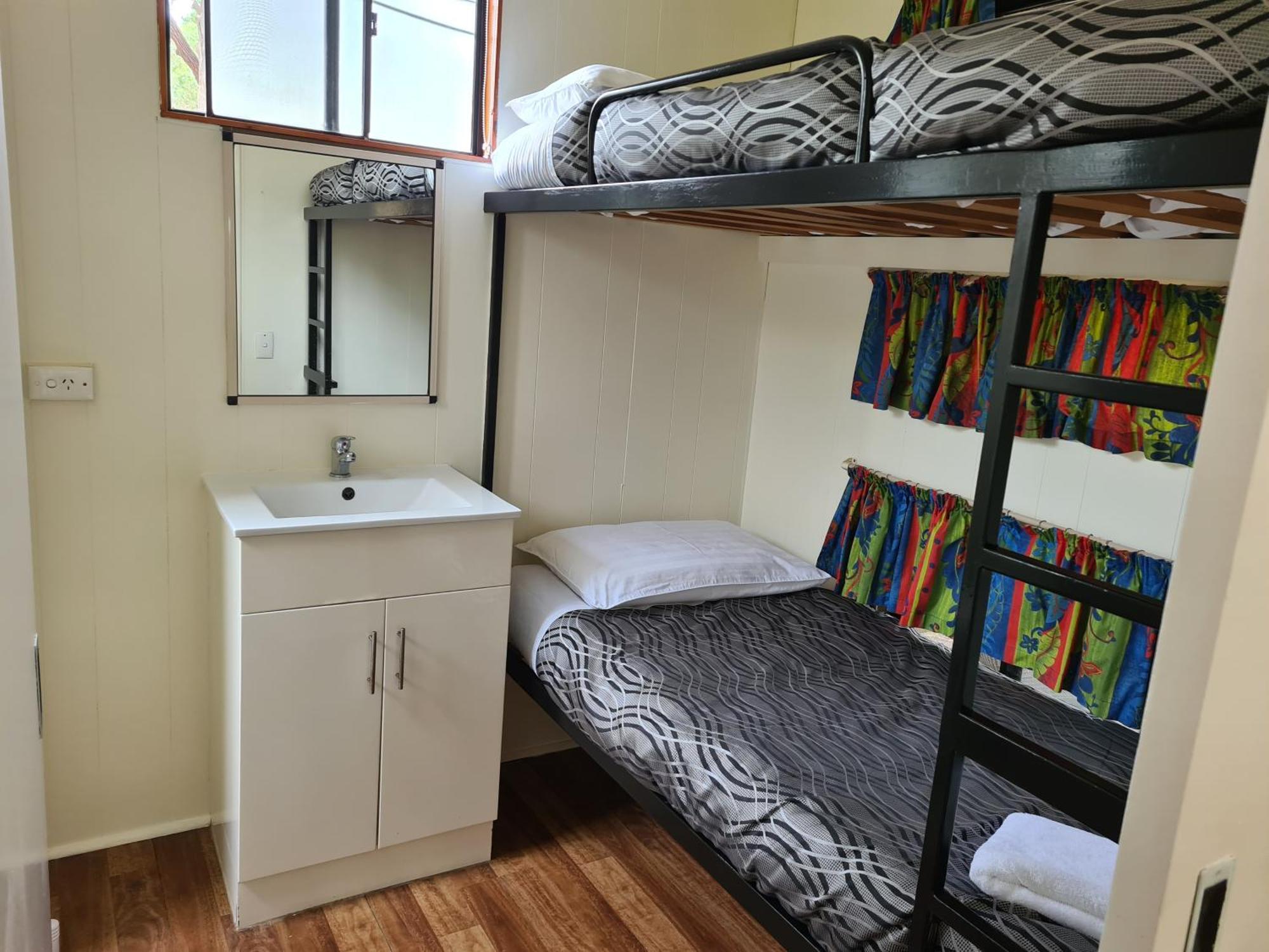 Mallacoota'S Shady Gully Caravan Park Dış mekan fotoğraf