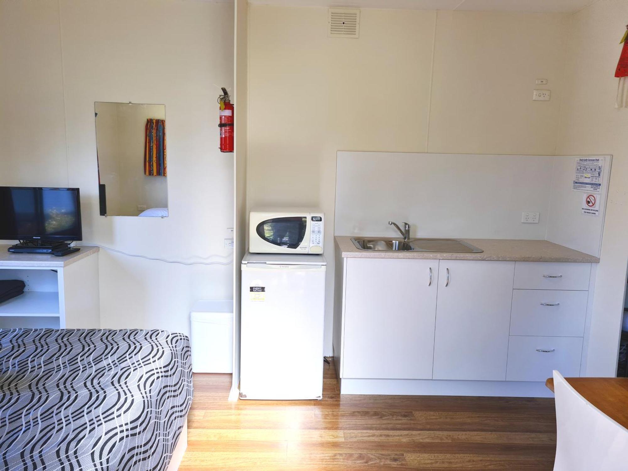 Mallacoota'S Shady Gully Caravan Park Dış mekan fotoğraf