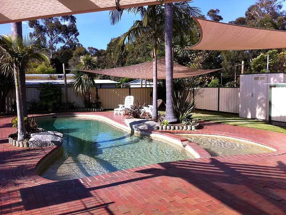 Mallacoota'S Shady Gully Caravan Park Dış mekan fotoğraf